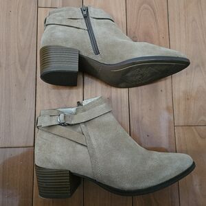 Vagabond Tan Suede Ankle Boots